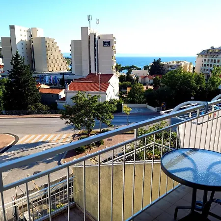 Apartment Lux *