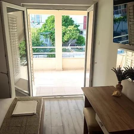 Apartment Lux Makarska