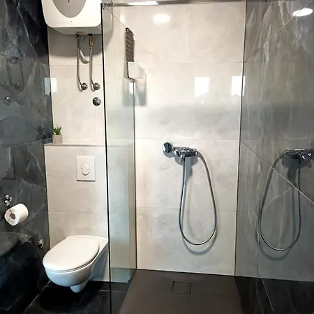 Apartment Lux