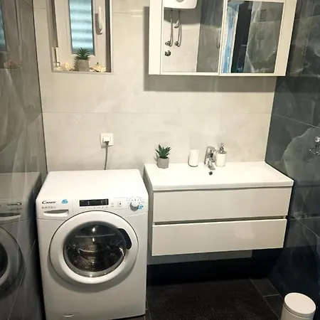Apartment Lux