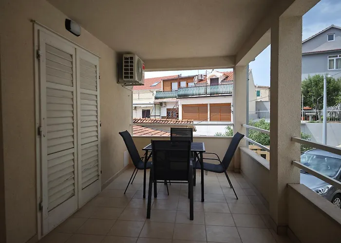 Апартаменти Lux